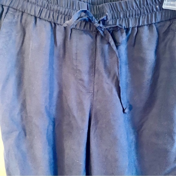 Talbots Pants Size 4 Navy Blue Drawstring Lyocell Relaxed Fit Lightweight - Picture 3 of 10
